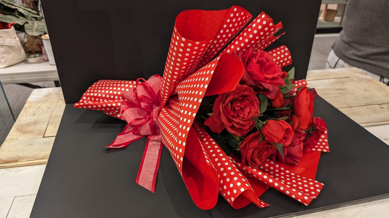 Using Korean Floral Wrap for Bouquets