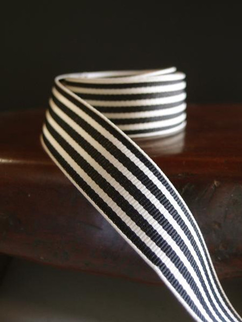 Black & Ivory Seersucker Striped Grosgrain (3 sizes)