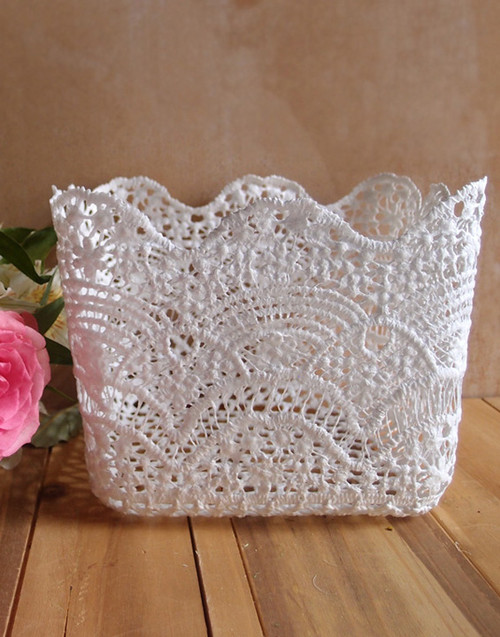 Stiffened Lace Vase Holder 5" Square