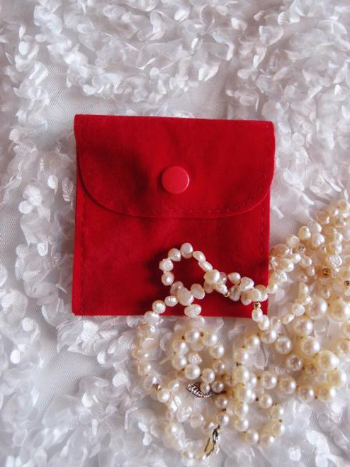 Red Velvet Jewelry Pouch with Snap Fastener 3 x 3 inches, J134-12 | Packaging Decor