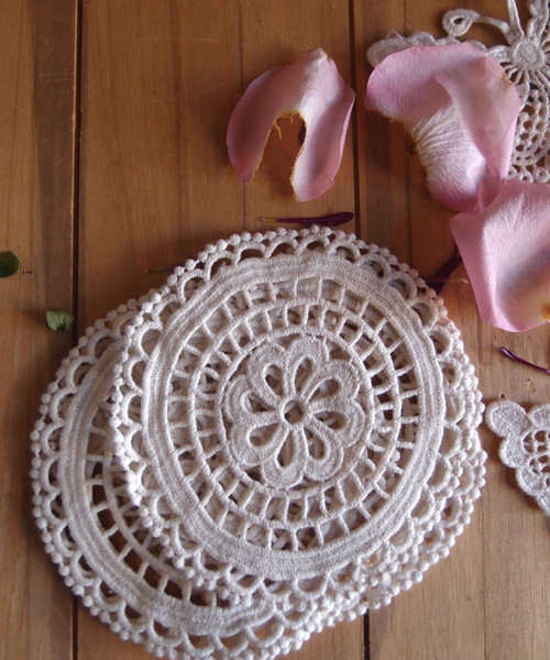 Crochet Heart Doily Round Table Centerpiece Crochet Lace 