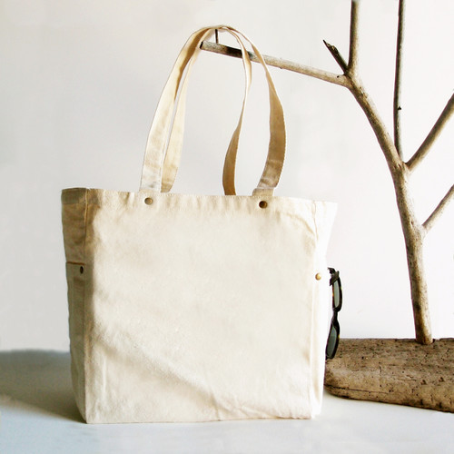 Washed Canvas Tote Bag with Side Pockets Natural B798-71, Wholesale Canvas Tote Bags | Packaging Decor