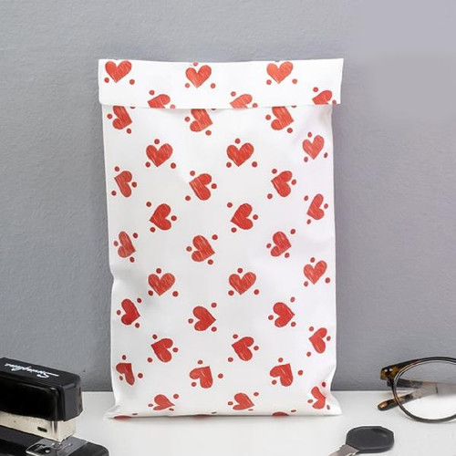 Adhesive Merchandise Bags 6" x 9 1/4" Red Hearts on White