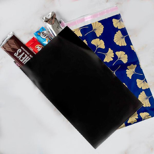 Adhesive Merchandise Bags 7 3/4" x 13" Black  Adhesive Merchandise Bags 7 3/4" x 13" Black