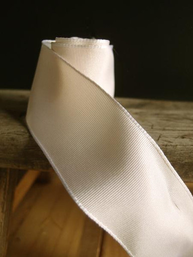 Ivory Two-Toned Grosgrain Ribbon with Wired Edge (2 sizes) - Packaging ...