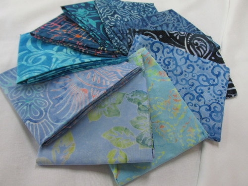 5 Fat Quarter Fabric Bundle Aqua Fish Tales Quilt Shop Quality 18x22 100%  Cotton fabric Quilting 