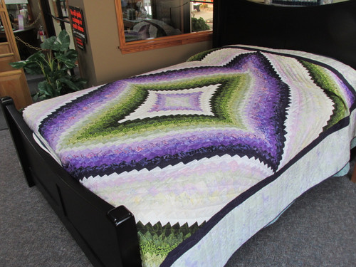 Classic Jewel Quilt - 98" by 110"