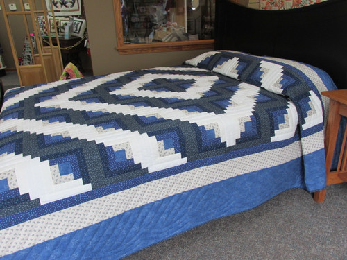 Barn Raising Log Cabin Quilt - 105" x 115"