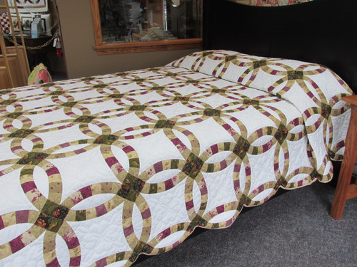 Double Wedding Ring Quilt - 103"  X  113"