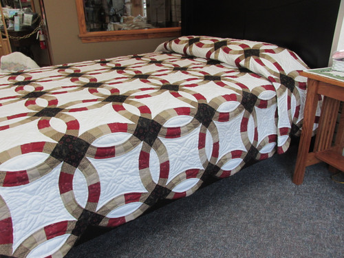 Double Wedding Ring Quilt - 98" x  111"