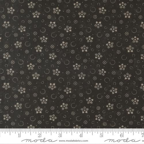 Candlelight Christmas - Ebony Flurries