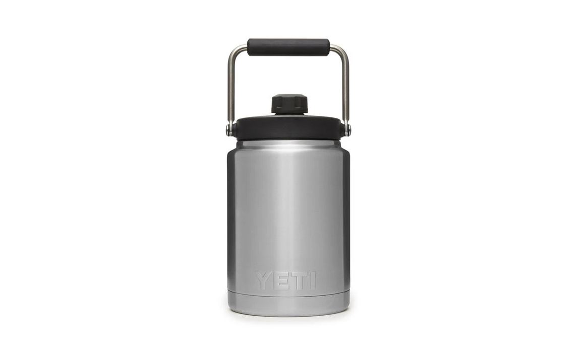 YETI RAMBLER HALF GALLON JUG