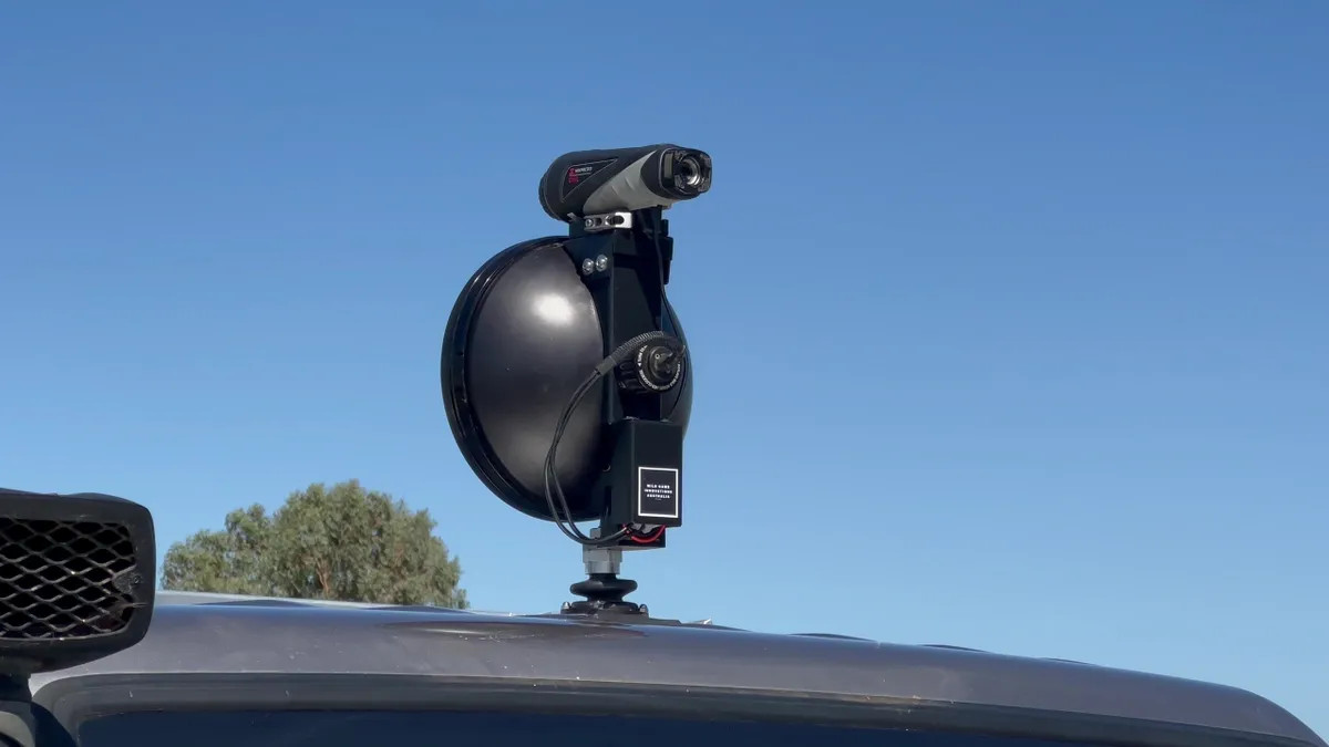 WGIA HELLFYR 12000 THERMAL CAMERA BRACKET