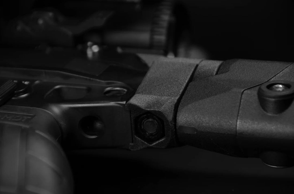 FOX OPERATOR SINGLE PIECE BUFFER TUBE ADAPTER