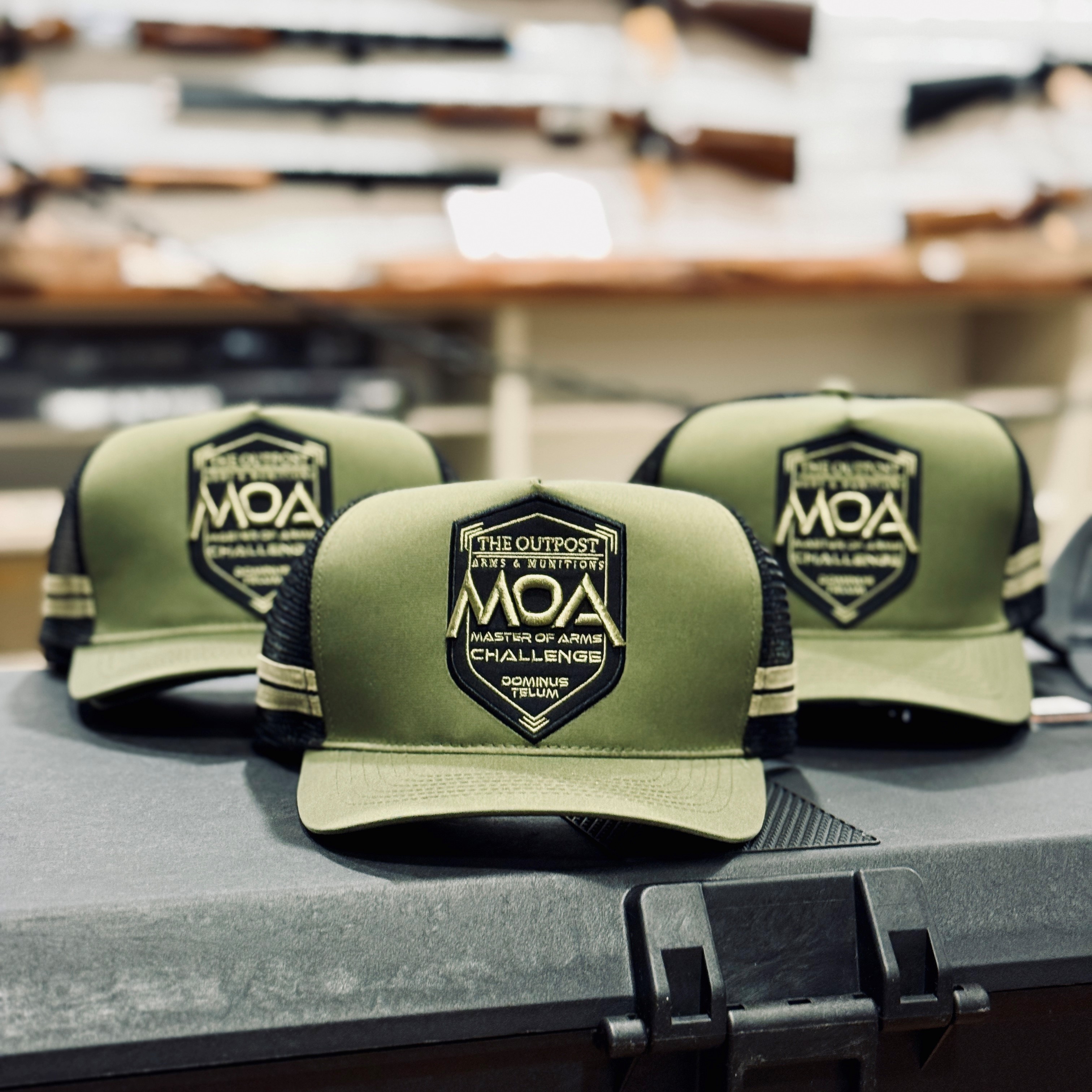 THE OUTPOST MOA CAP OLIVE/BLACK