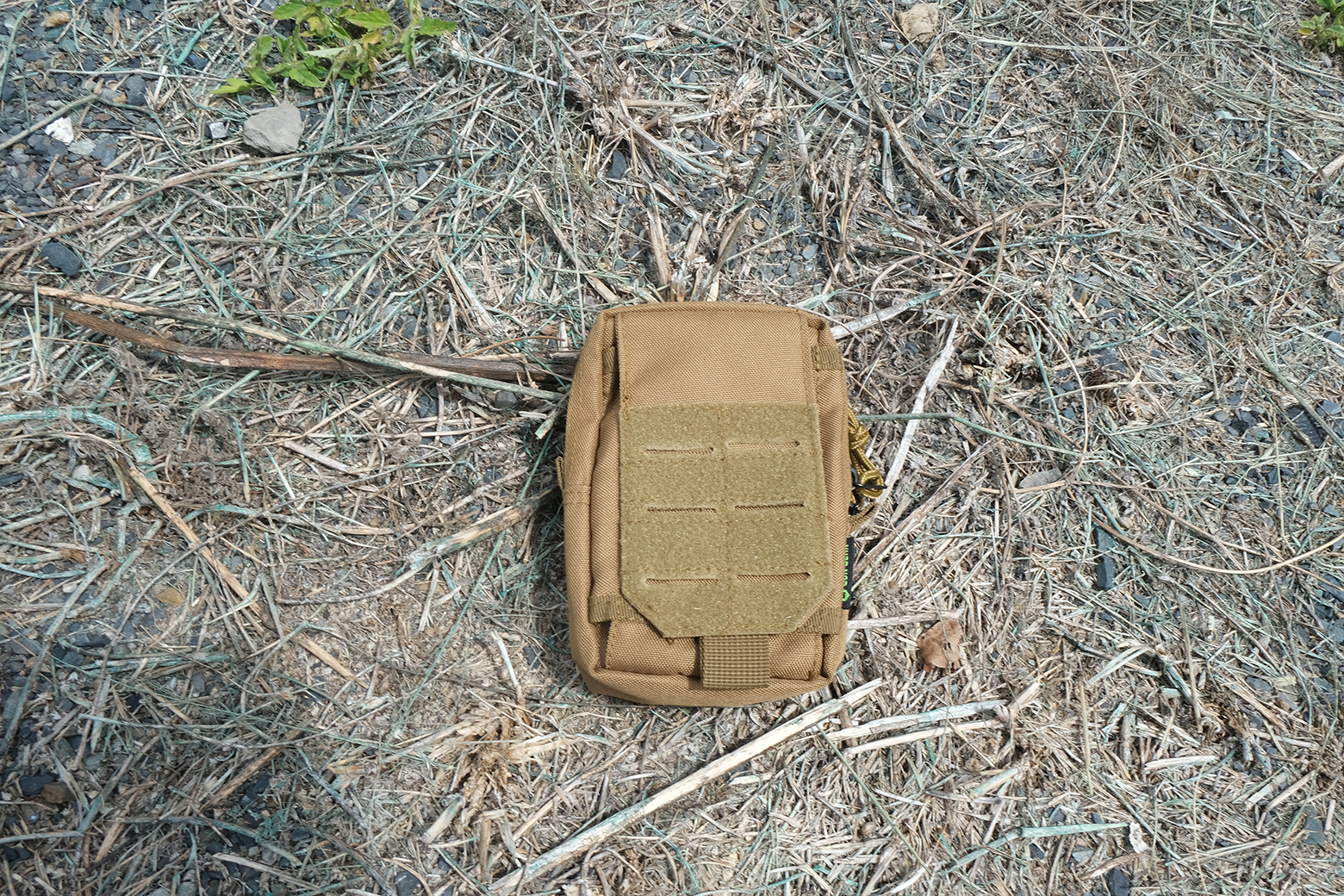 GUN GEAR MOLLE AMMO AND ACCESSORY POUCH
