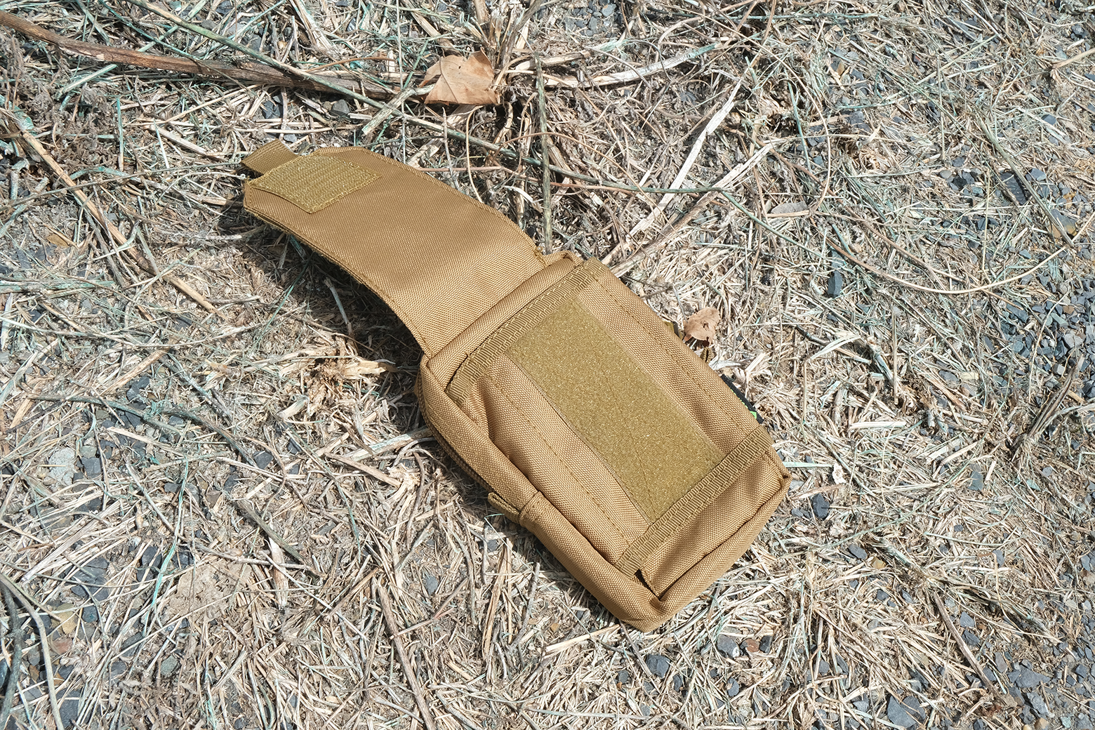 GUN GEAR MOLLE AMMO AND ACCESSORY POUCH