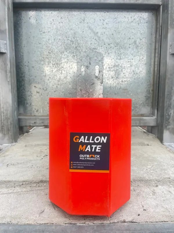 OUTPOLY GALLON MATE - ONE GALLON JUG HOLDER OUTPOLY GALLON MATE - ONE GALLON JUG HOLDER