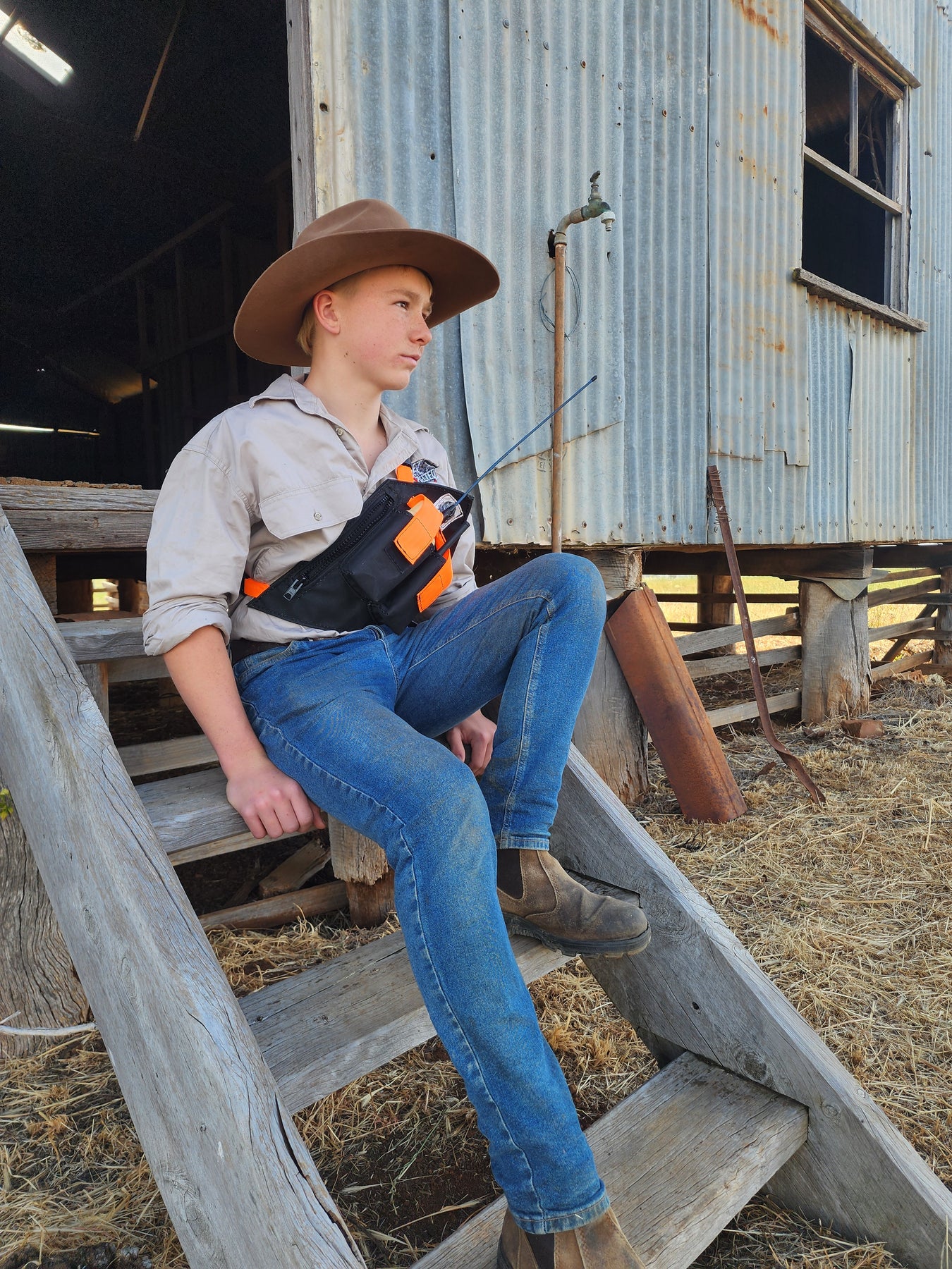 GET BELTED GPS CHEST HOLSTER