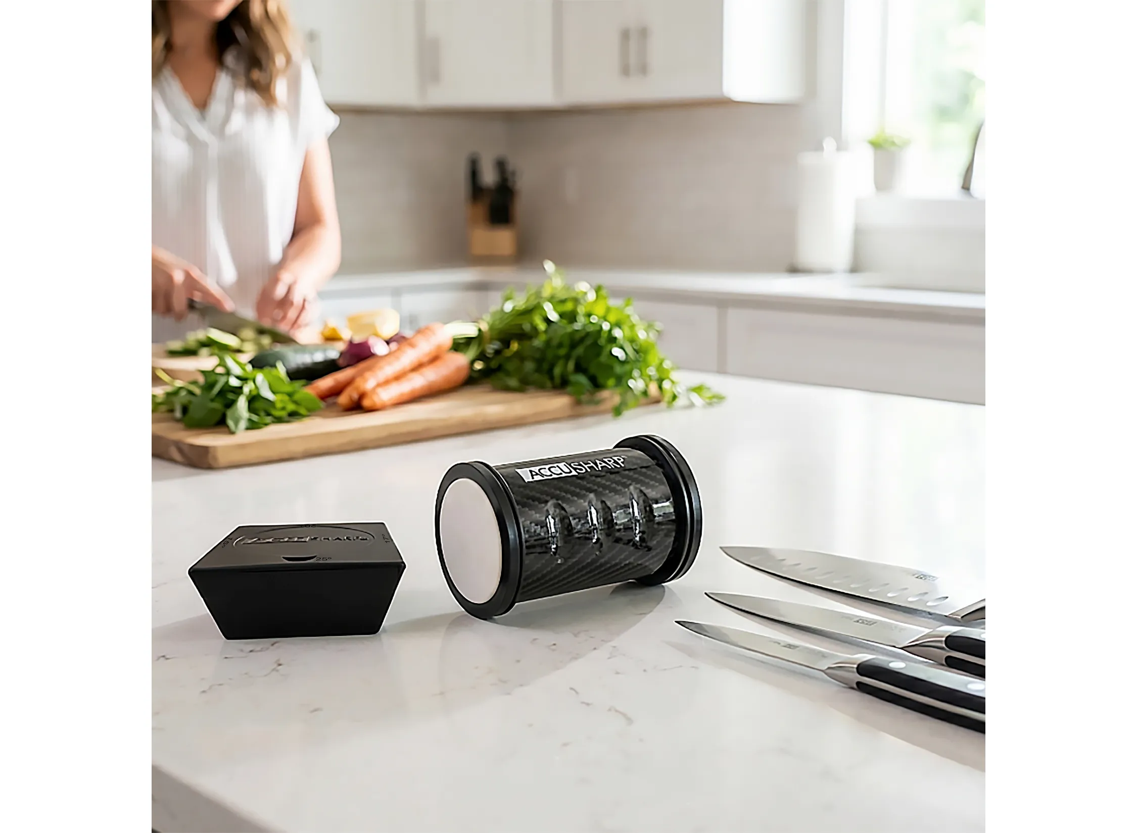 ACCUSHARP 4 STONE ROLLING KNIFE SHARPENER