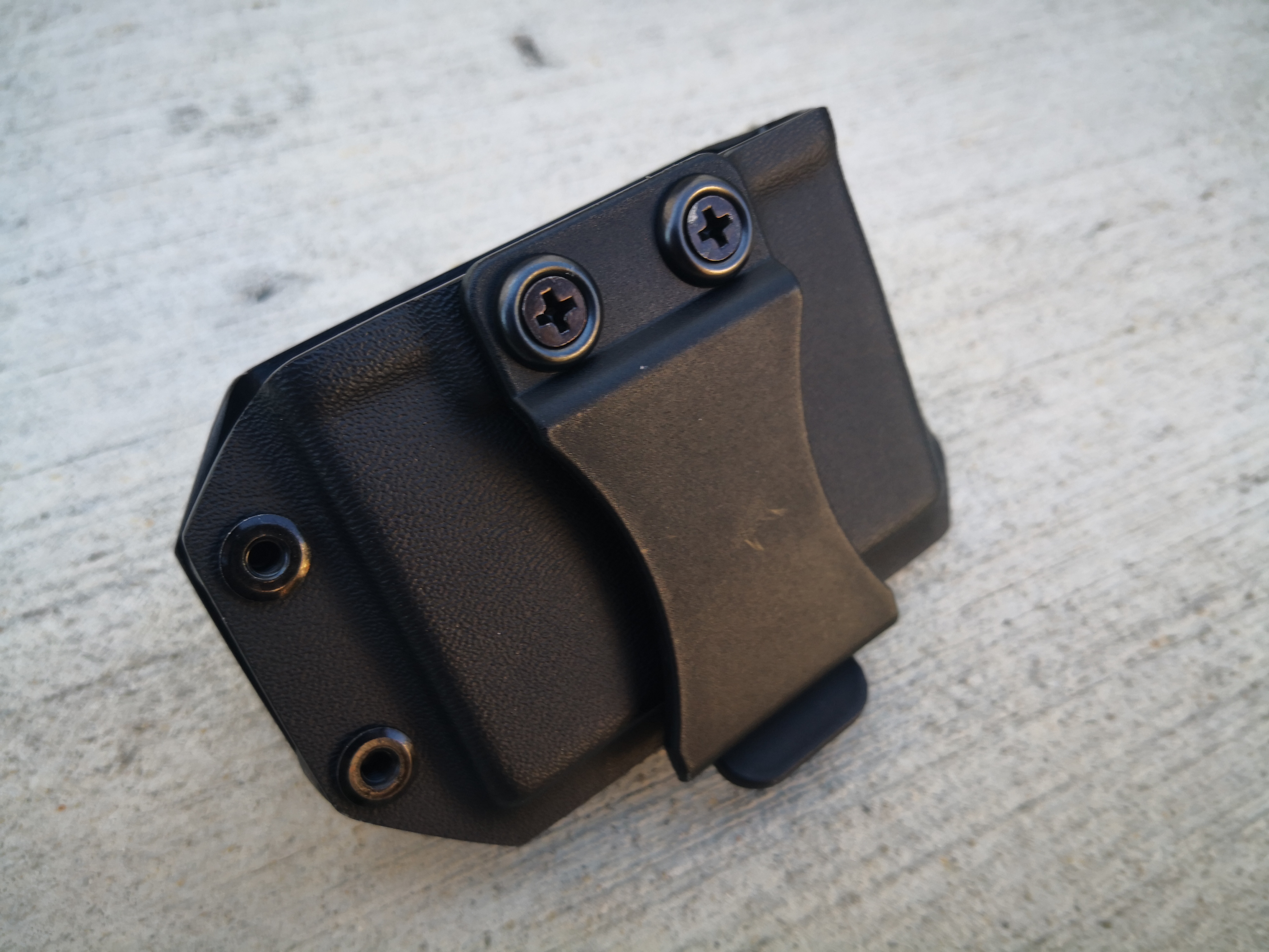 HORYZEN AICS Mag Carrier BLK 1.75 in BELT CLIP