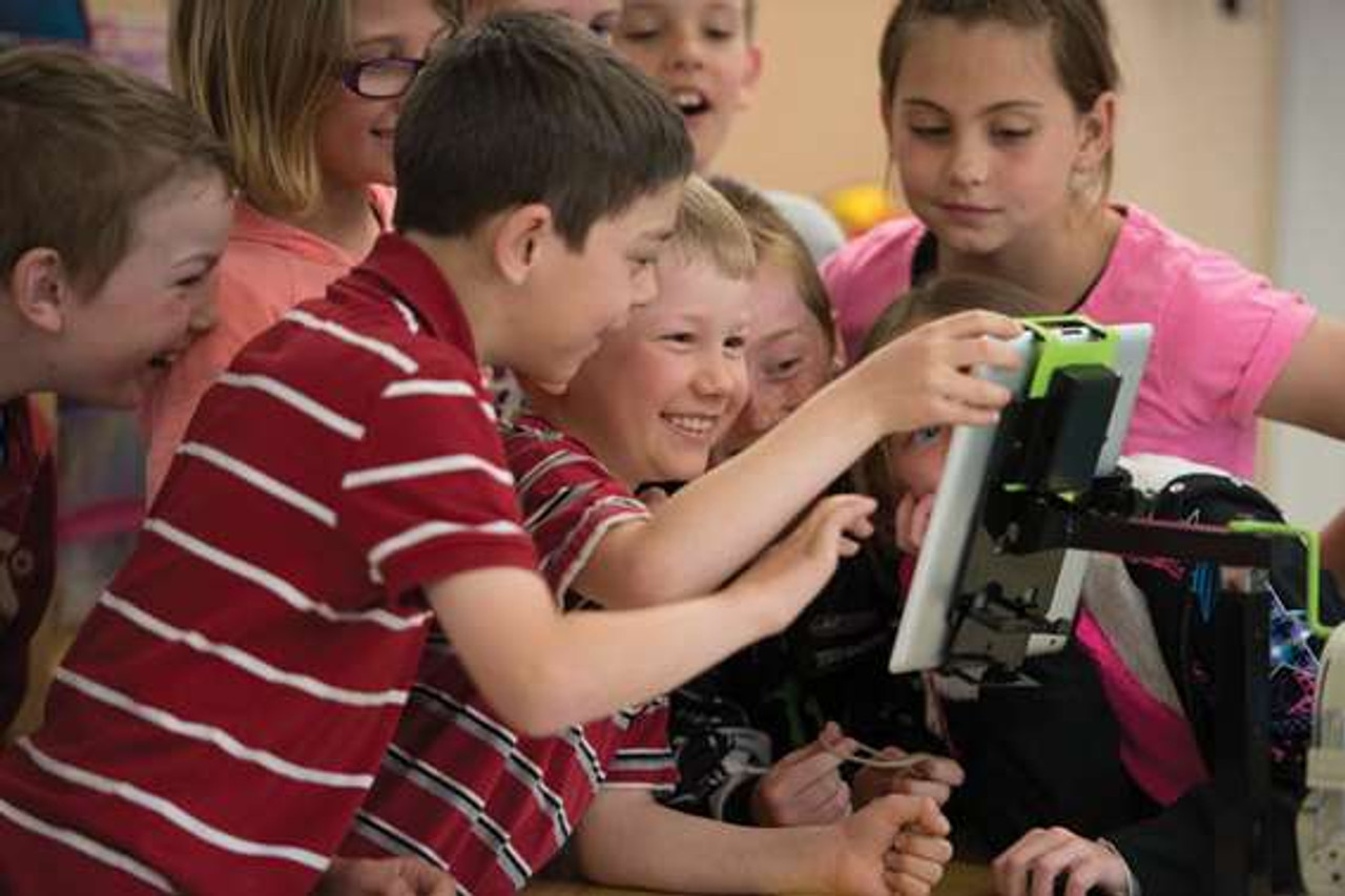 Dewey the Document Camera Stand Copernicus DCS5 Affordable Document