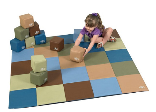The Children's Factory CF705-390 Cozy Woodland Patchwork Mat and 12pc Block Set