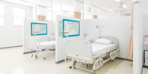 Ghent Slide Changeable Healthcare Glassboard
