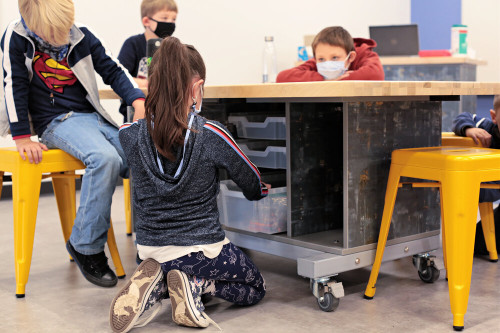 Chameleon Classroom 4-Pod Cube Base System with High Pressure Laminate Top - CEF