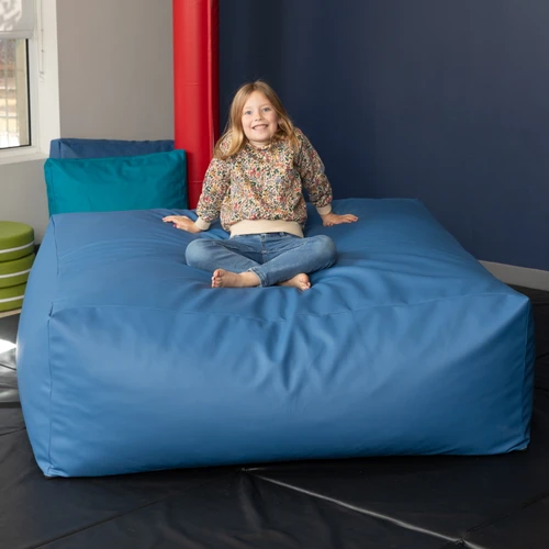 Environmental of Jaxx Crash Pad