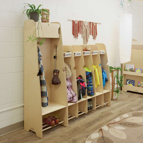 Environmental of Copernicus W-B-AC Seoras Adult Cubby
**Props Not Included**