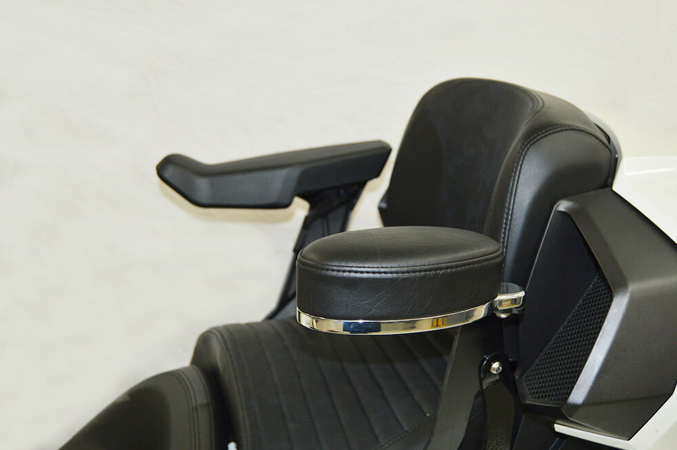 RIVCO Passenger Armrests for Can-Am Spyder F3 Limited | F3094 | Lamonster Garage