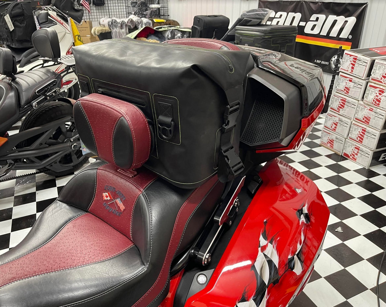 DRYFORCE - UNIVERSAL WATERPROOF COOLER (20303) - Lamonster Garage
Shown on back seat of 2017 F3-LTD