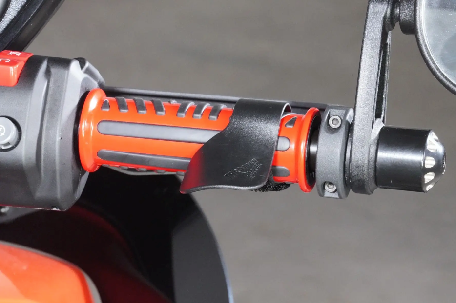 Throttle Rocker® Oversized Motorcycle Throttle Assist for Large Grips (TR II-R) (LGA-TR II-R) | Lamonster Garage
