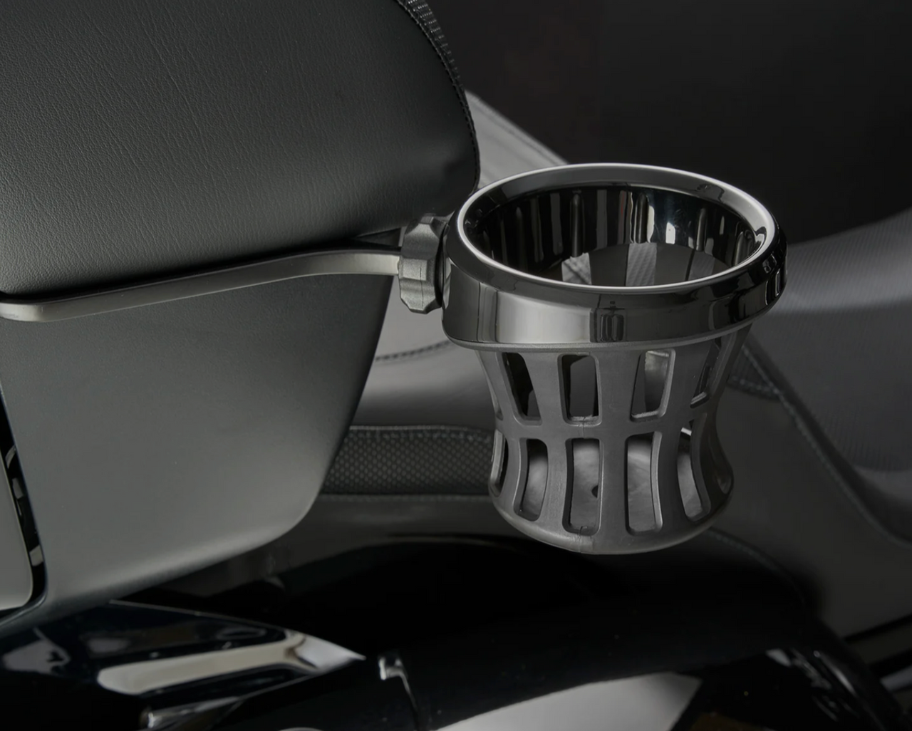 CIRO Passenger Drink Holder Mount with Big Ass Cupholder for Indian Touring Trunk | 50009-56121 | Lamonster Garage
