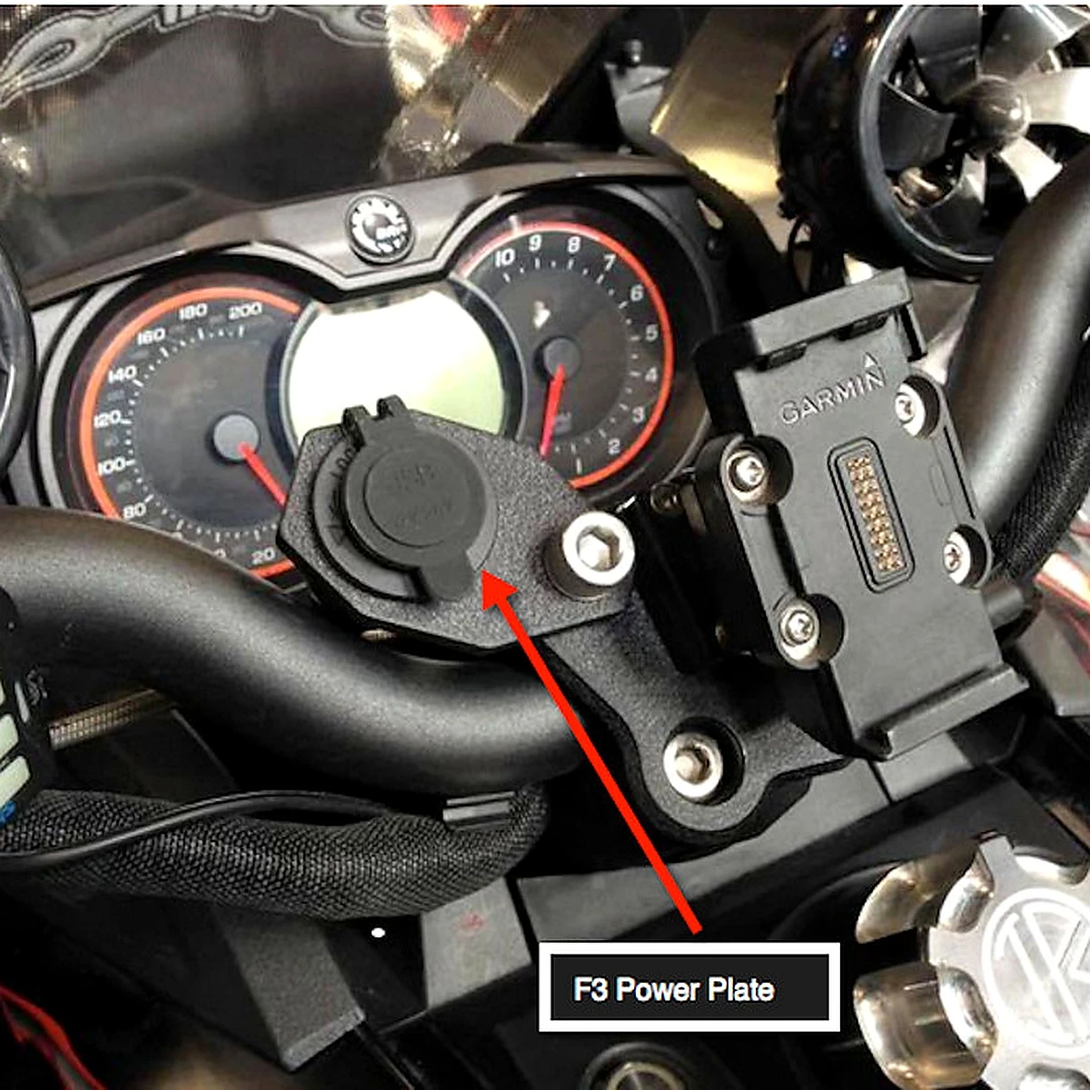 Lamonster USB / 12V Power Plate for Can-Am Spyder F3 RT and Canyon | LG-3010 | Lamonster Garage