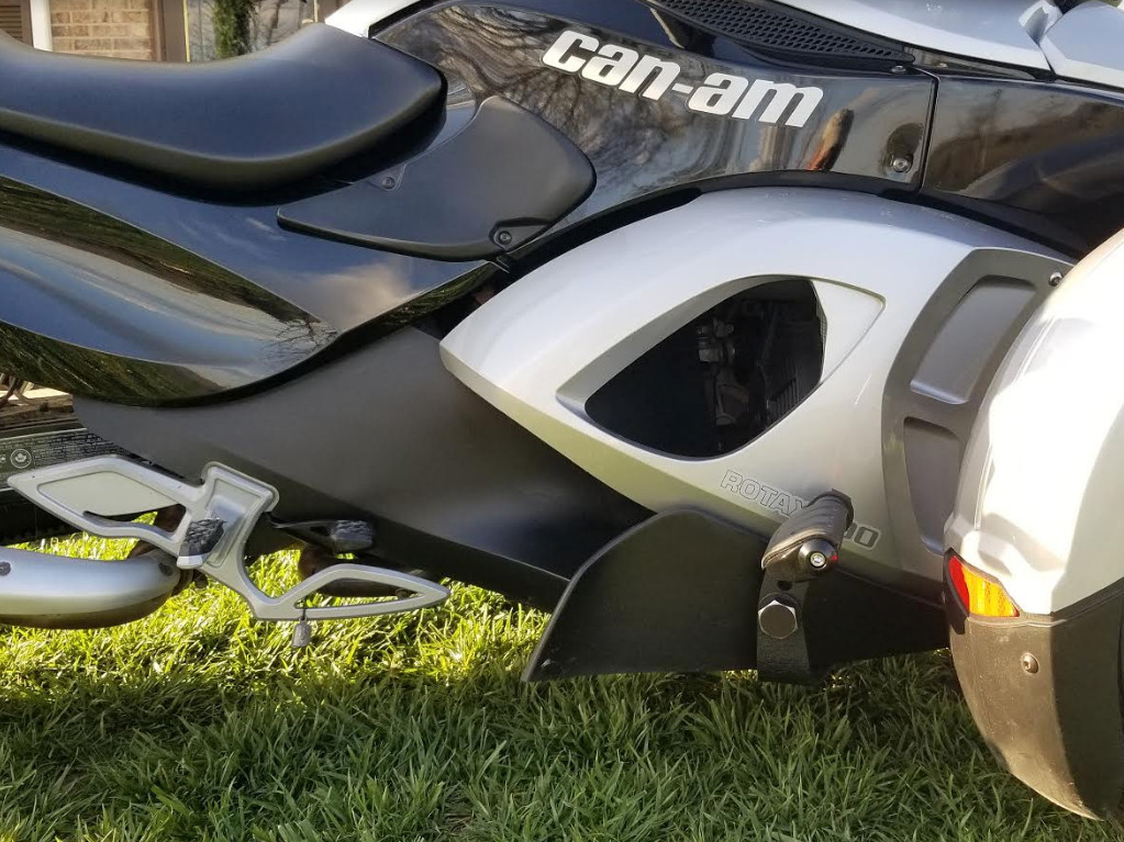 Can-Am Spyder ST/RS Highway Brackets - Kuryakn Dually ISO Pegs (LG-1010-7567) | Lamonster Garage