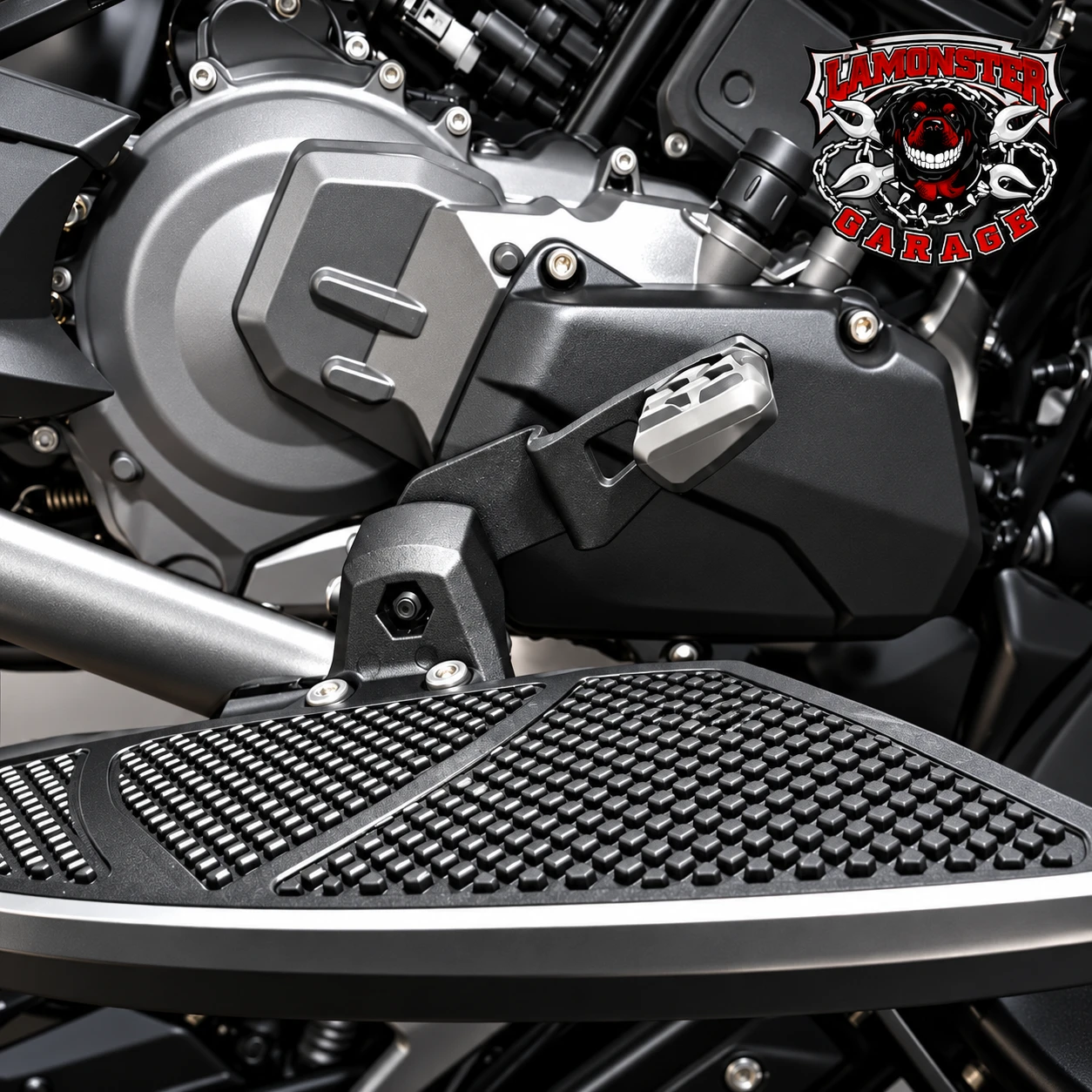 Can-Am Spyder F3 Stock Brake Pedal with Lamonster Brake Rod Position | Lamonster Garage
Shown with Lamonster Black Dymond Floorboards 