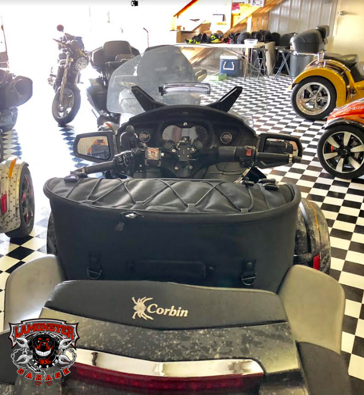 Kuryakyn Momentum Wanderer Touring Seat Bag (KYN-5286) - Lamonster Garage®
#motorcycle #canamspyder #motorcycleluggage 
Shown on 2014 RT-S