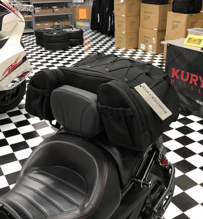 Kuryakyn Momentum Hitchhiker Trunk Rack Bag (KUR-5281) - Lamonster Garage
Shown on an F3-S. 