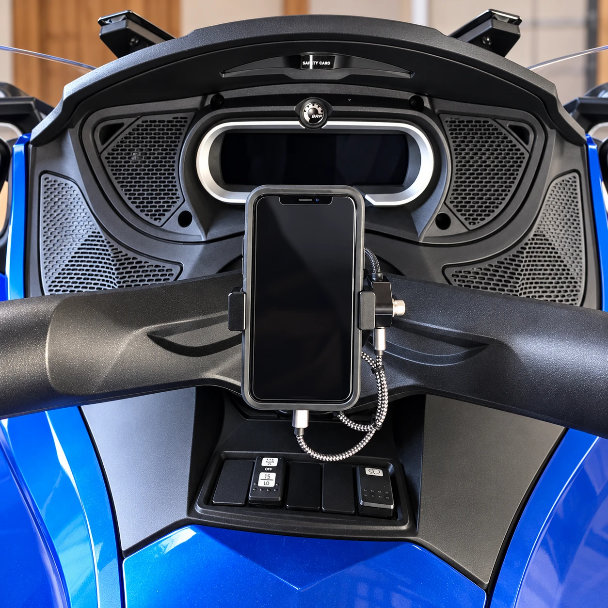 Lamonster Phone Phang Holder | LGA-4027 | Lamonster Garage
Phone Not Included