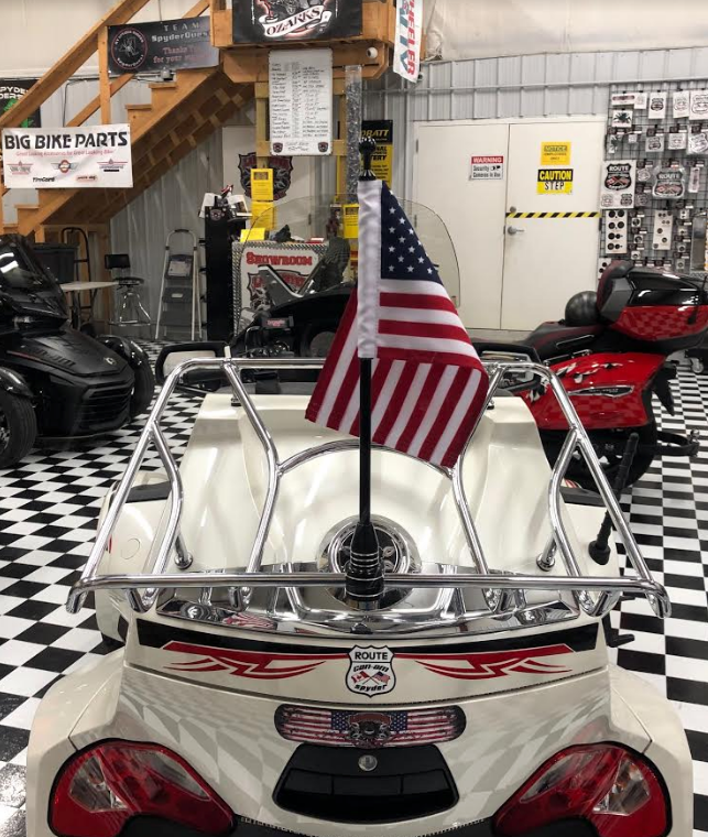 Universal rack-mount flag holder with USA flag | LGA-2240 | Lamonster Garage