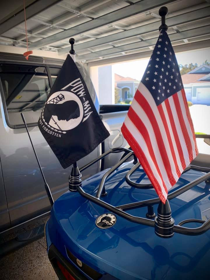 Universal rack-mount flag holder with USA flag | LGA-2240 | Lamonster Garage