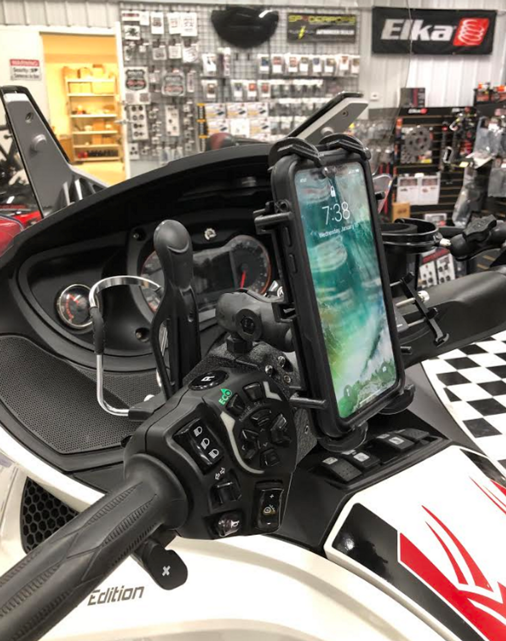 2020 ram phone mount