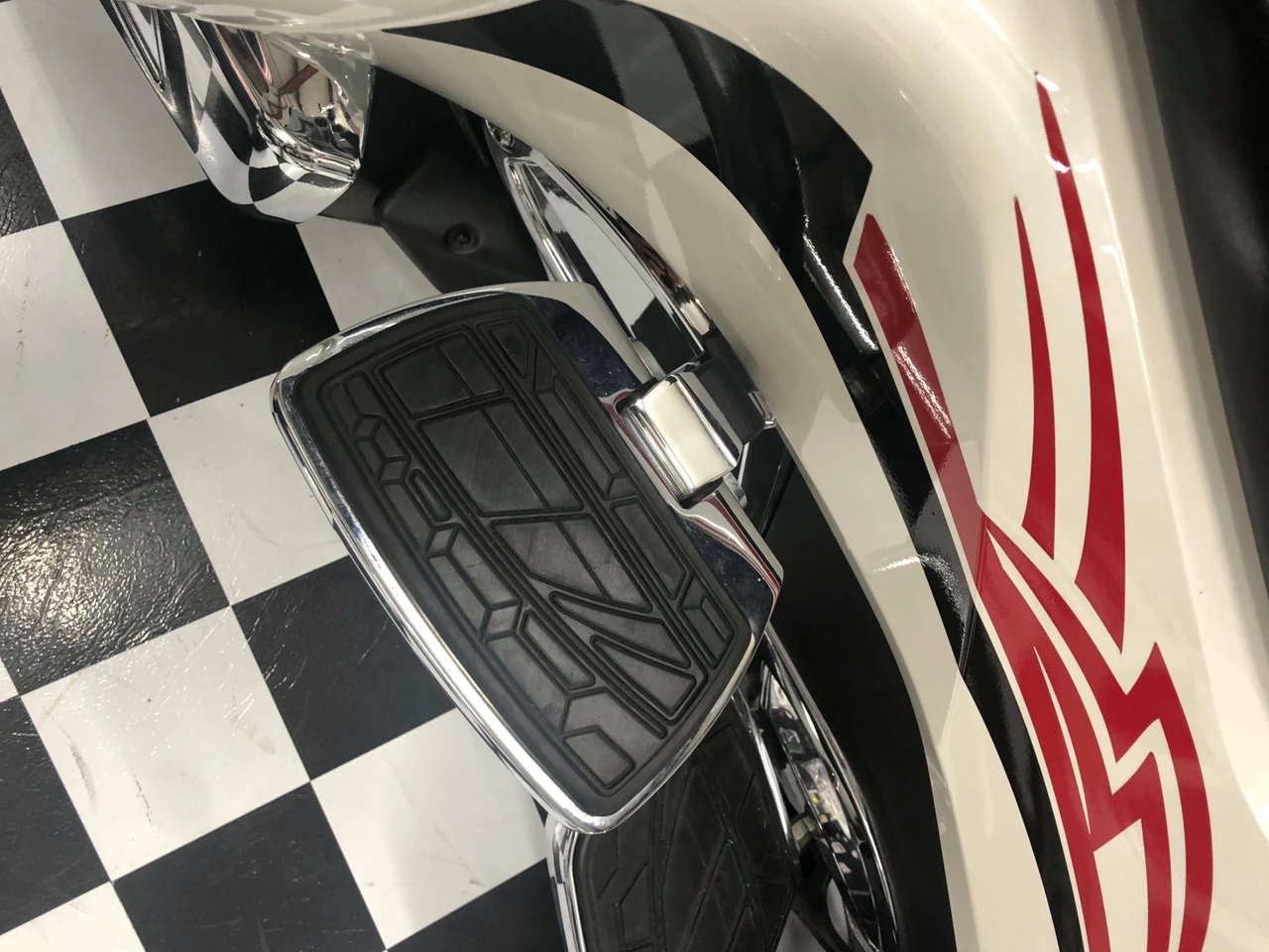 Can Am Spyder RT Passenger Floorboard Risers 2010 - 2026 | LG-1050 | Lamonster Garage