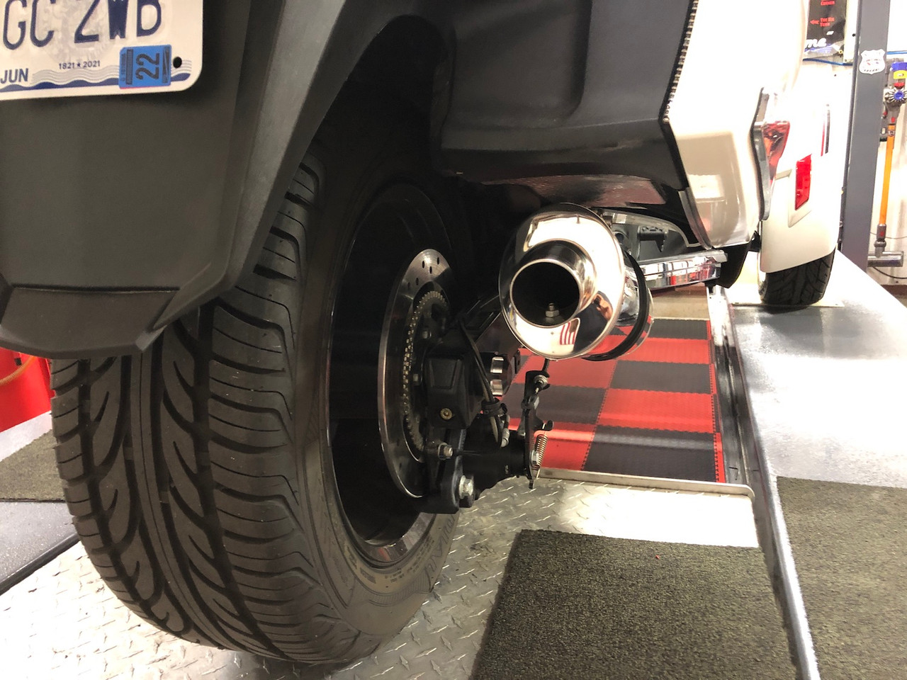 Lamonster IPS Stainless Slip-On Exhaust Pipe for Can-Am Spyder RT 2014–2019 | LG-8018-100-SS | Lamonster Garage