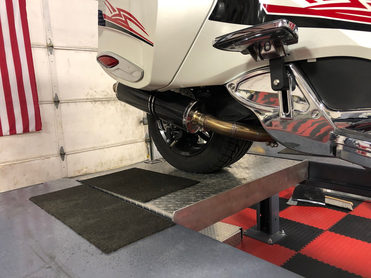 Lamonster® IPS™ Performance Exhaust Pipe / Can Am® Spyder RT 2014 - 2019 (Carbon) (LG-8018-100-CF) - Lamonster Garage®