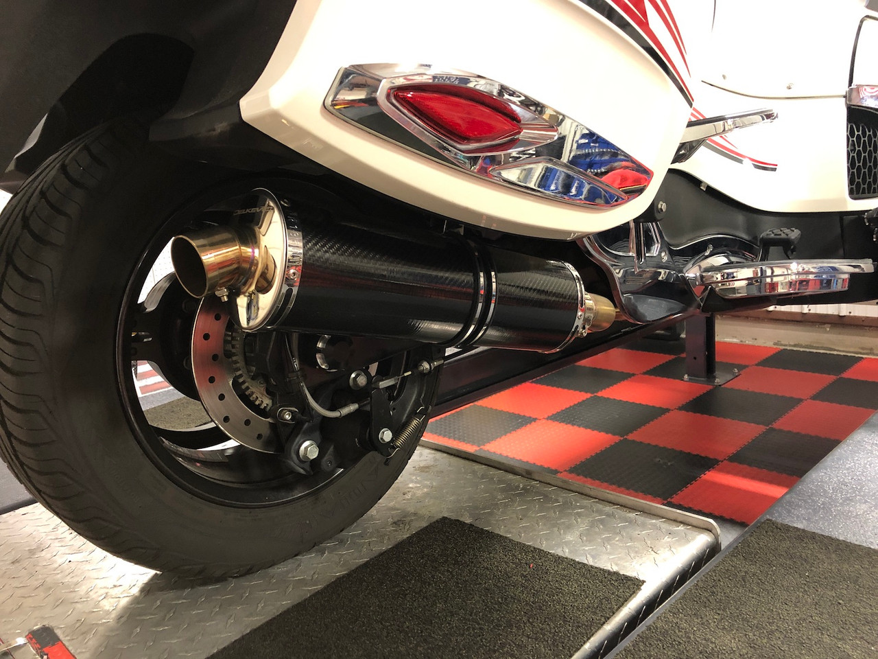 Lamonster IPS Carbon Slip-On Exhaust Pipe for Can-Am Spyder RT 2014–2019 | LG-8018-100-CF | Lamonster Garage