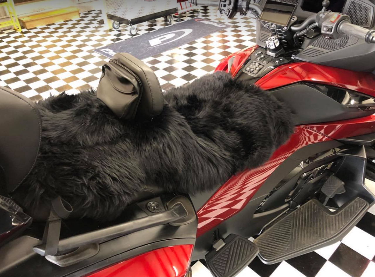 Sheepskin Seat Cover (Full Seat Cover) (MM-4400-BLK) 
Shown on 2020 Can Am RT (BLACK)