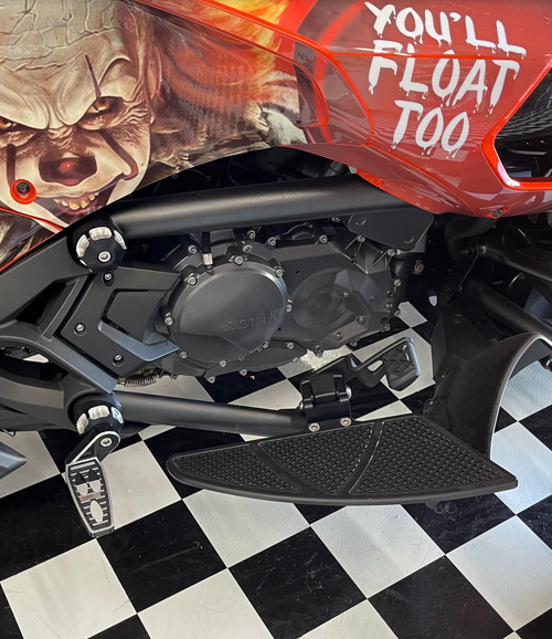 Can Am Spyder F3 Black Dymond Gripper Floorboards (For OEM Peg Mount ONLY) (LG-1080B-1126) - Lamonster Garage